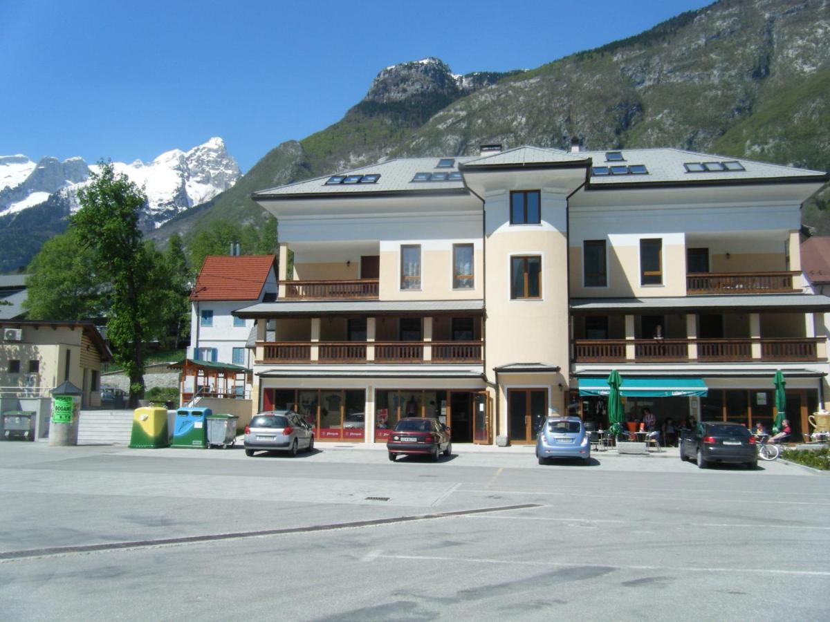 Vila Bovec Sunrise Apartment With Balcony Luaran gambar